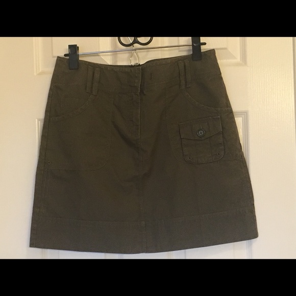 LOFT Dresses & Skirts - LOFT OLIVE GREEN SKIRT